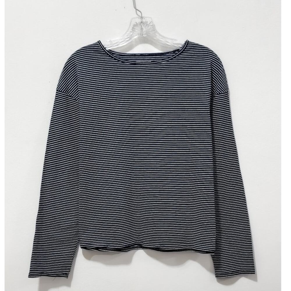 NWT: Mod Ref - Women's Navy Blue & White, Relaxed Fit, Long Sleeve Shirt (Small)